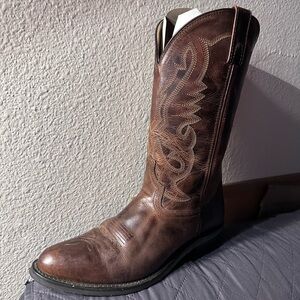 Classic Brown Western Cowboy Boots